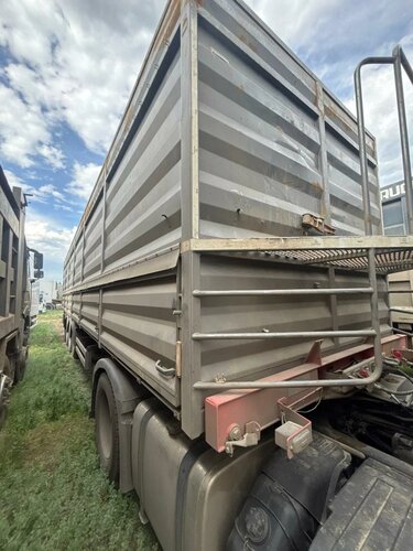 Тонар 998 Полуприцеп контейнеровоз 4 оси