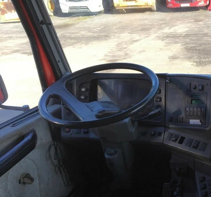 МАЗ 6501 6x4 Самосвал — фото 11