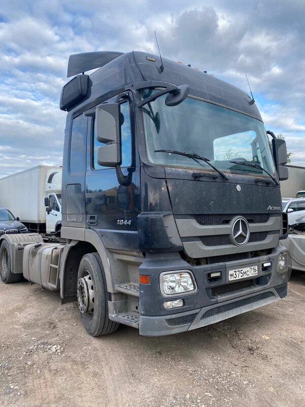 Mercedes-Benz ACTROS 4x2 Седельный тягач — фото 3