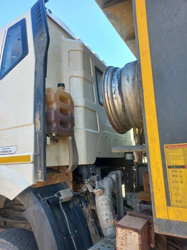 FAW J6 8x4 Самосвал — фото 4