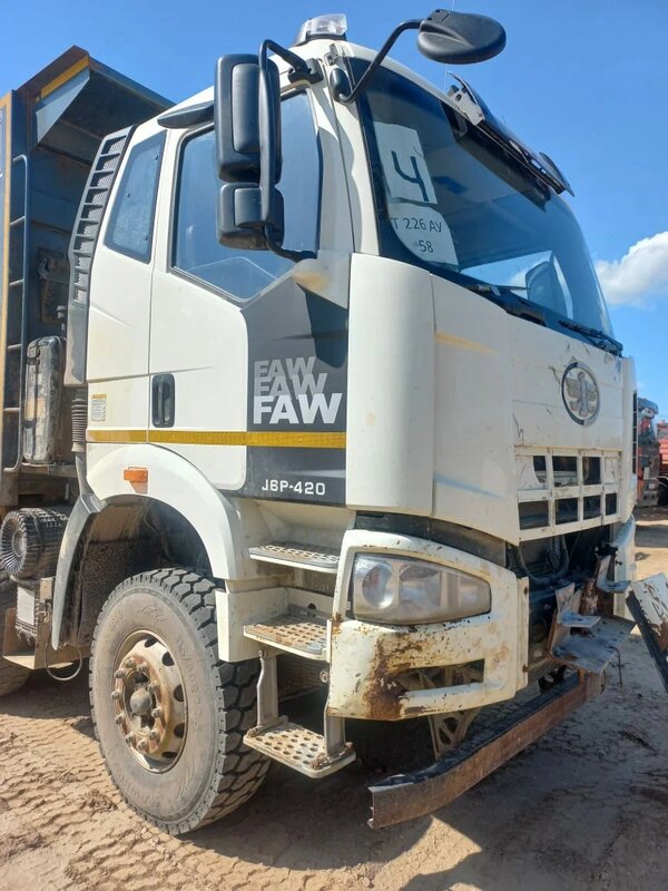 FAW J6 8x4 Самосвал — фото 2