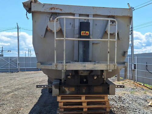 Grunwald 9453 Полуприцеп самосвальный