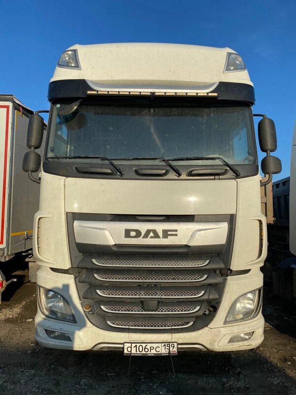 DAF XF 4x2 Седельный тягач — фото 1