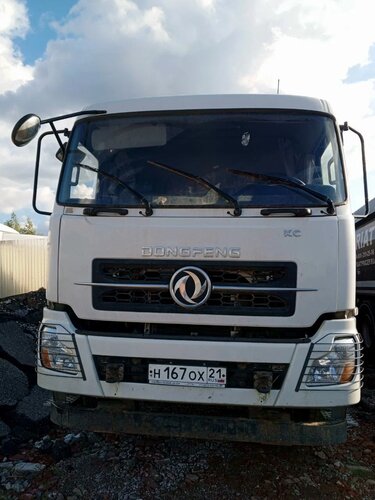 DongFeng DFH 6x4 Самосвал