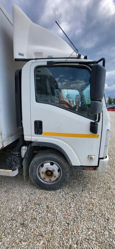 Isuzu ELF 7.5 (NPR) Промтоварный — фото 4