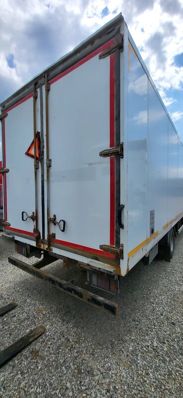 Isuzu ELF 7.5 (NPR) Промтоварный — фото 10