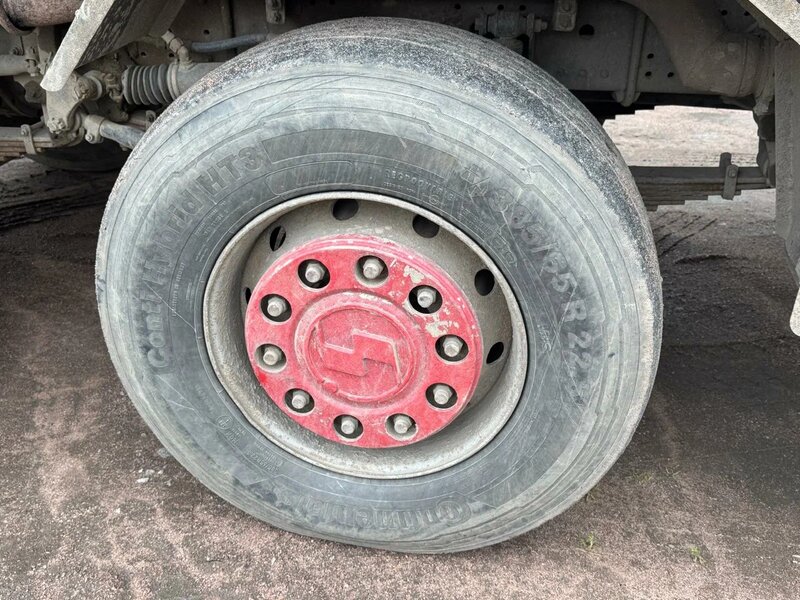Shacman (Shaanxi) SX 6x4 Самосвал — фото 13