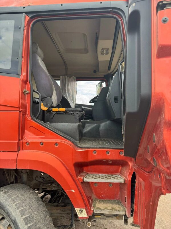 Shacman (Shaanxi) SX 6x4 Самосвал — фото 9