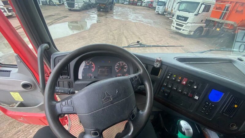 Howo ZZ 6x4 Самосвал — фото 6