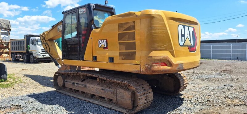 Caterpillar 320 Экскаватор — фото 6