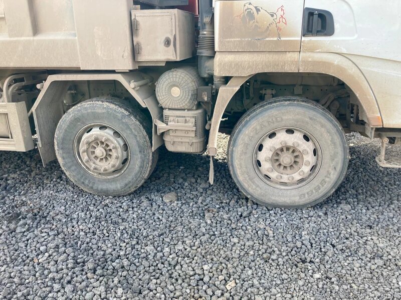 Shacman (Shaanxi) SX 8x4 Самосвал — фото 12
