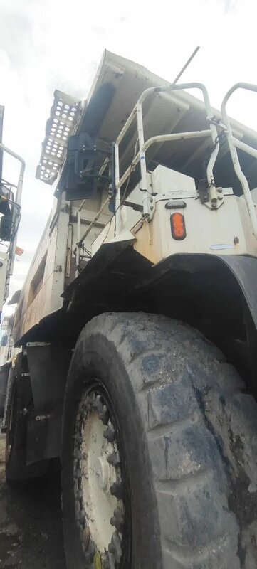 TEREX TR100 4x2 Карьерный самосвал — фото 4