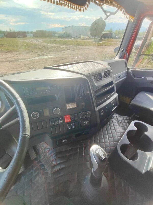 Shacman (Shaanxi) SX 8x4 Самосвал — фото 9