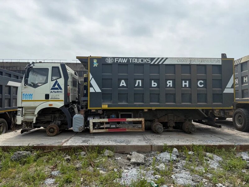 FAW J6 6x4 Самосвал — фото 3