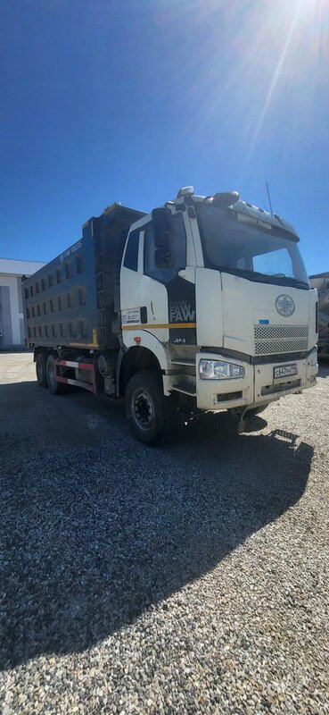 FAW J6 8x4 Самосвал — фото 2