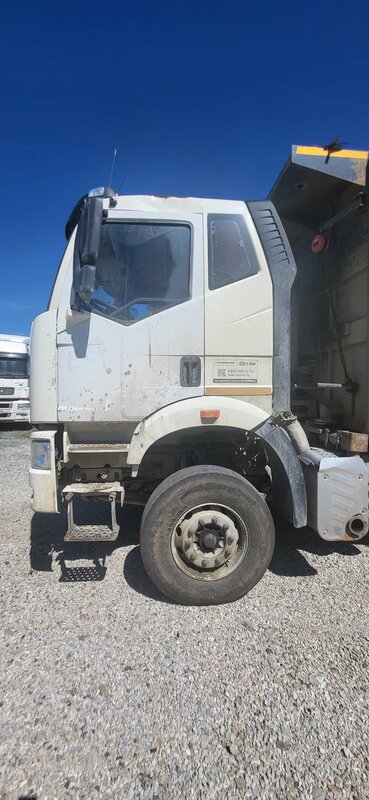FAW J6 8x4 Самосвал — фото 4