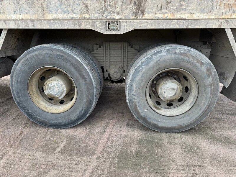 Shacman (Shaanxi) SX 6x4 Самосвал — фото 10