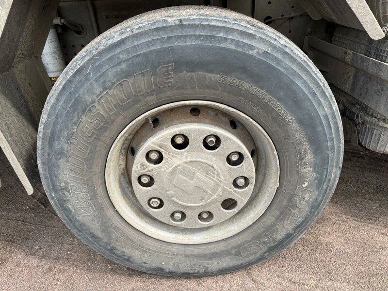 Shacman (Shaanxi) SX 6x4 Самосвал — фото 11