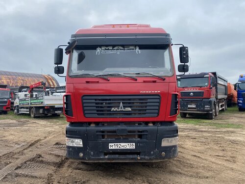 МАЗ 6430 6x4 Седельный тягач