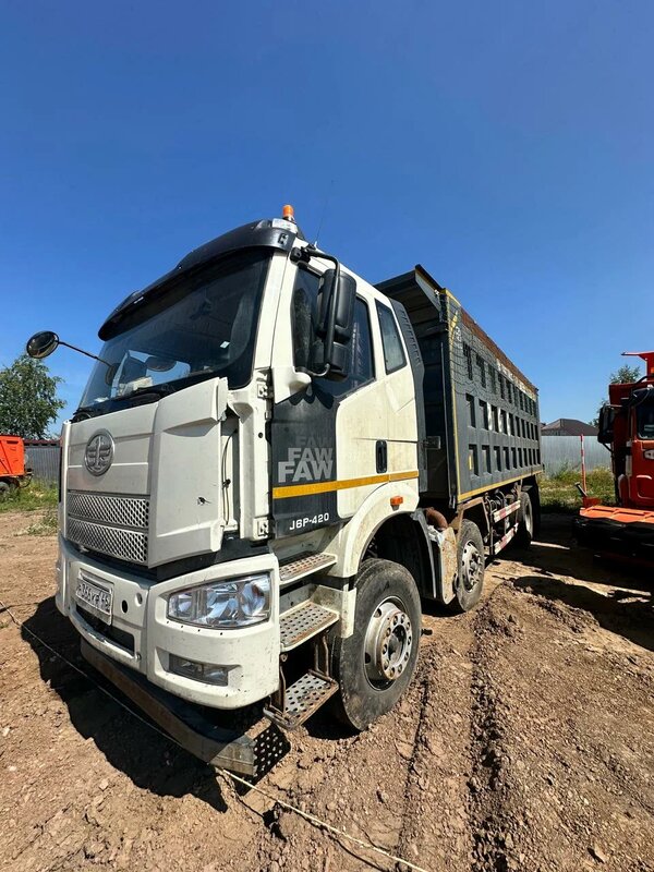 FAW J6 8x4 Самосвал — фото 2