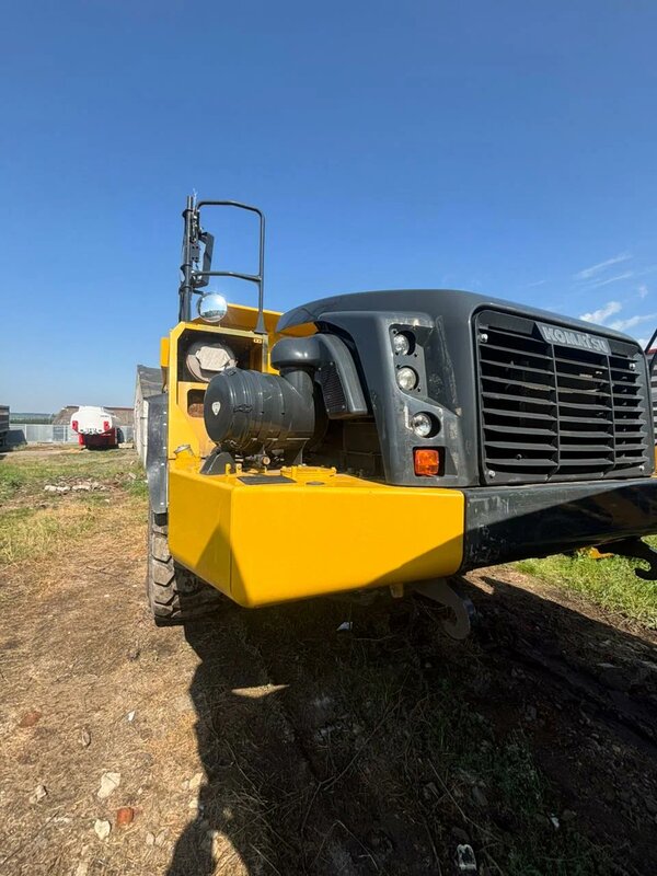 KOMATSU HM400 Шарнирно-сочленённый самосвал — фото 2