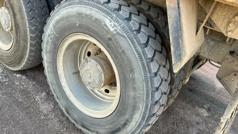Shacman (Shaanxi) SX 8x4 Самосвал — фото 14