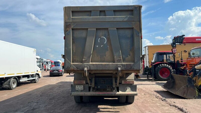 Shacman (Shaanxi) SX 8x4 Самосвал — фото 8
