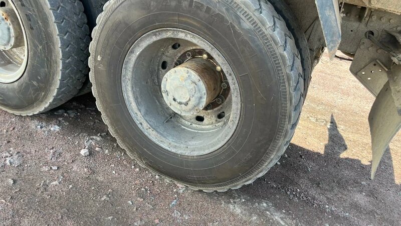 Shacman (Shaanxi) SX 8x4 Самосвал — фото 15
