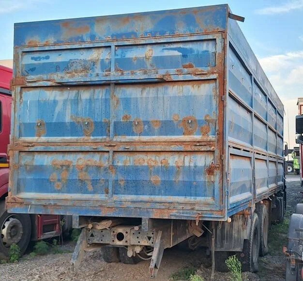 ТехноСтавПрицеп ТР8499 на шасси КамАЗ 65115 6x4 Зерновоз — фото 5