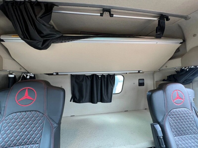 Mercedes-Benz Actros 6x4 Седельный тягач — фото 8