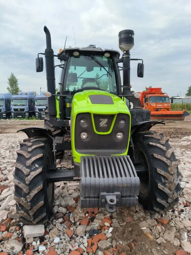 Zoomlion RS1604 Трактор