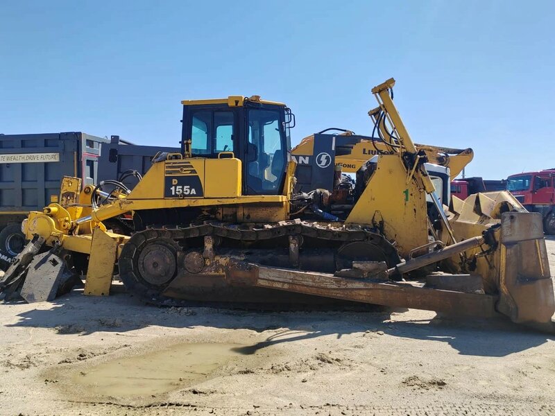 KOMATSU D155 Бульдозер — фото 2