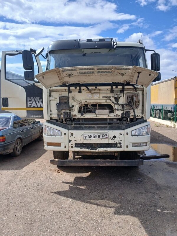 FAW J6 8x4 Самосвал — фото 2