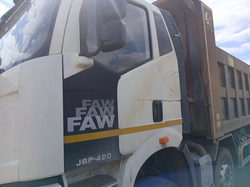FAW J6 8x4 Самосвал — фото 5