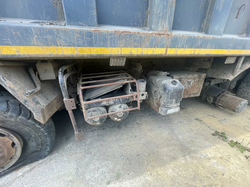 FAW CA 3310 8x4 Самосвал — фото 14