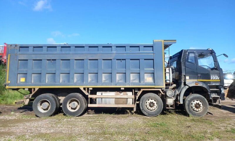 FAW J6 8x4 Самосвал — фото 2