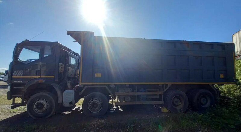 FAW J6 8x4 Самосвал — фото 3