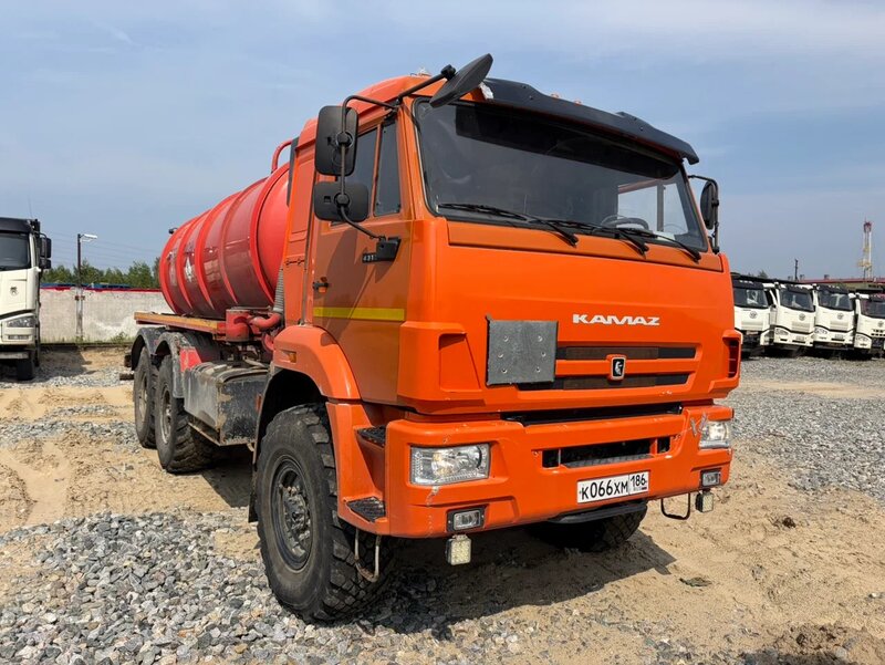 НПО Трансмастер 4671 на шасси КамАЗ 43118 6x6 Автоцистерна пищевая — фото 2