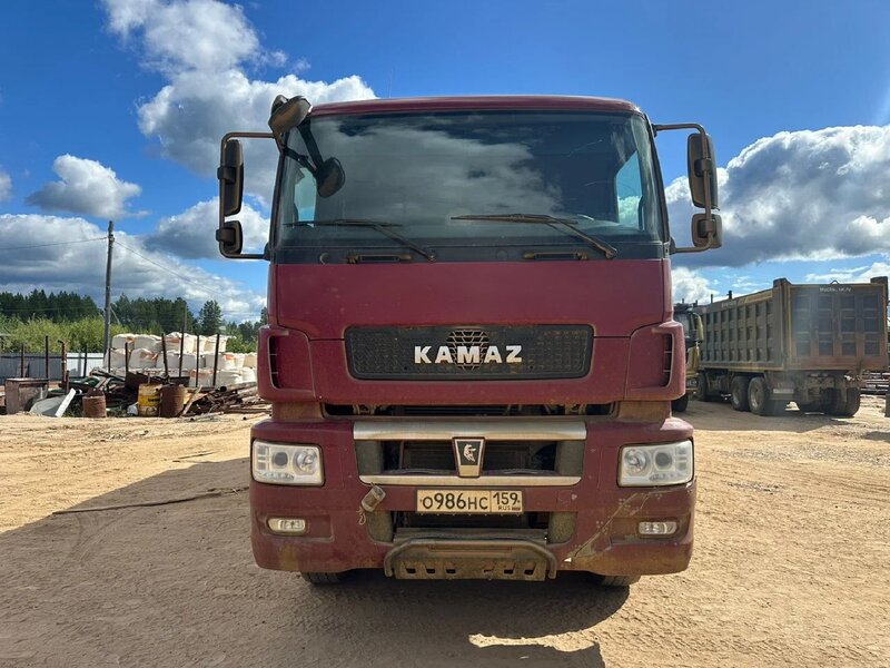 КамАЗ 65801 8x4 Самосвал — фото 1