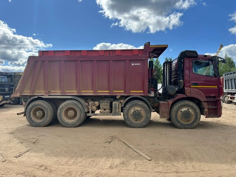 КамАЗ 65801 8x4 Самосвал — фото 4