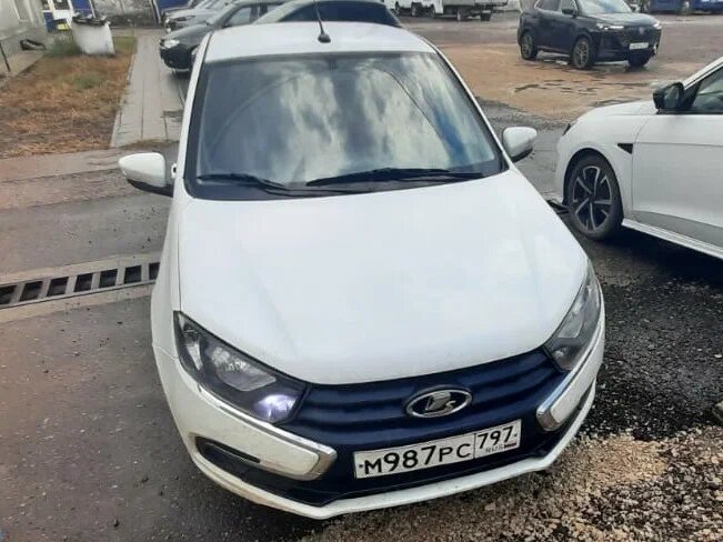 LADA GRANTA Лифтбек — фото 1