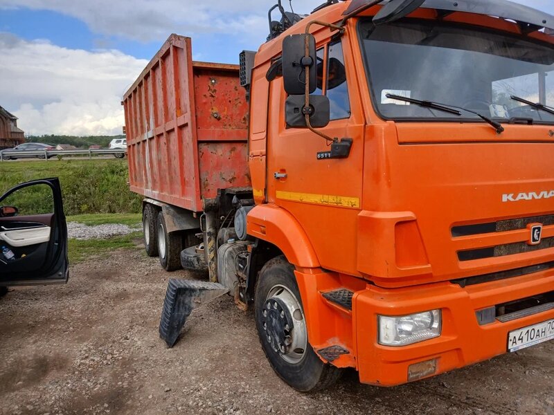АВТОРОСТ 3369 на шасси КамАЗ 65115 6x4 Ломовоз с КМУ — фото 2