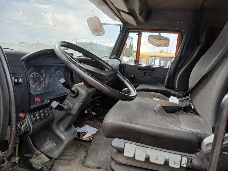 АВТОРОСТ 3369 на шасси КамАЗ 65115 6x4 Ломовоз с КМУ — фото 8
