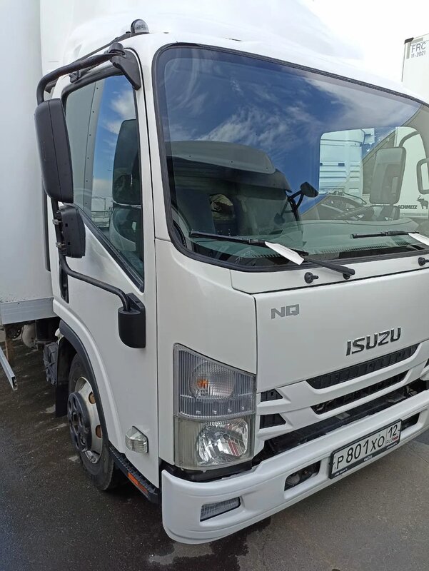 РусТрак 4389U на шасси Isuzu ELF 9.5 (NQR) Изотермический/рефрижератор — фото 4