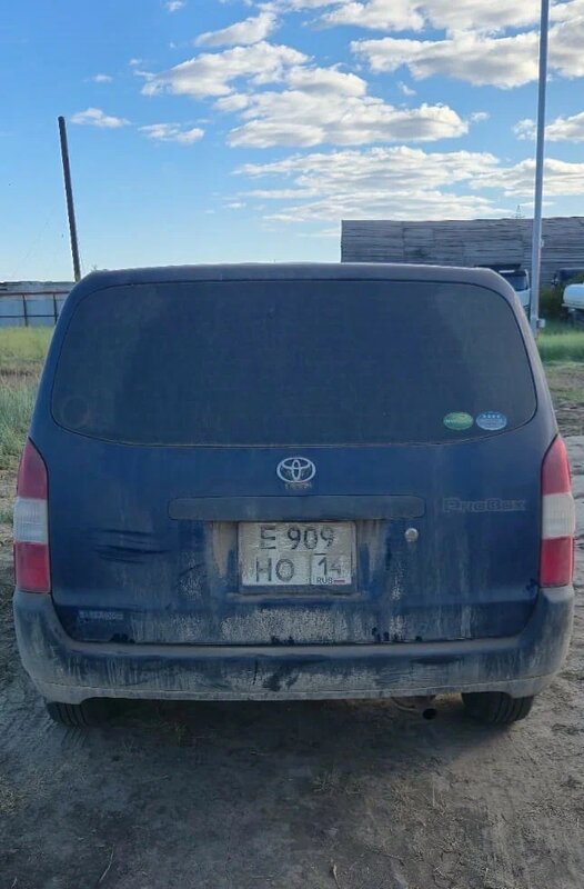 Toyota Probox (правый руль) — фото 7