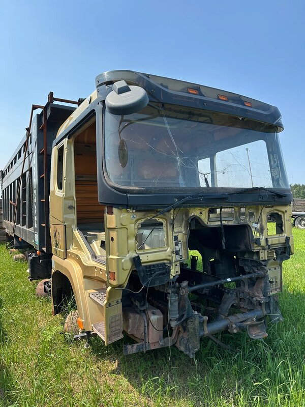 Shacman (Shaanxi) SX 8x4 Самосвал — фото 2