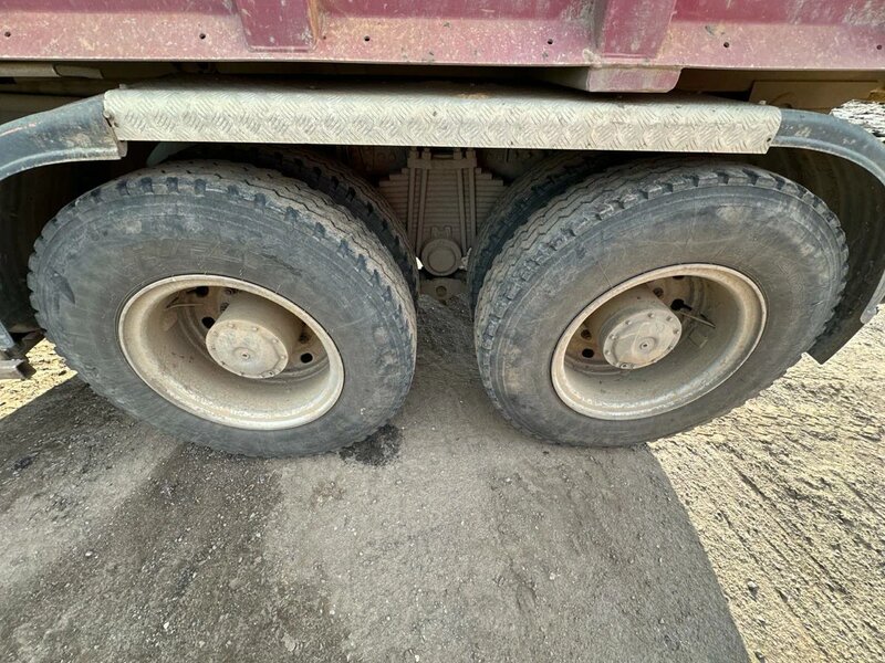 КамАЗ 65801 8x4 Самосвал — фото 7
