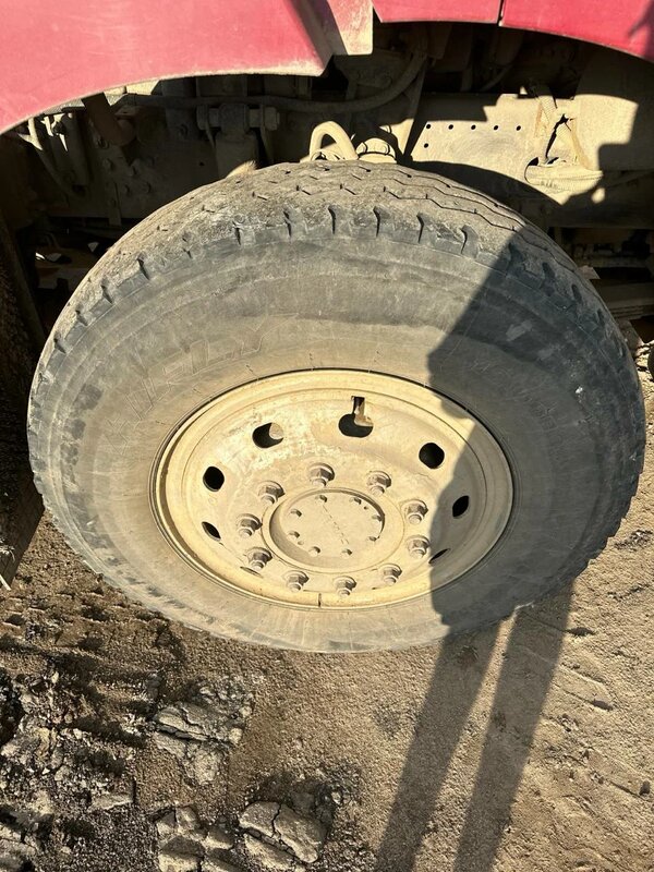 КамАЗ 65801 8x4 Самосвал — фото 10