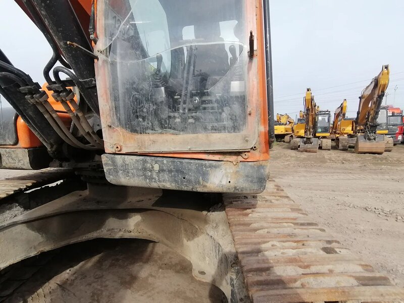 Doosan DX360 Экскаватор — фото 13
