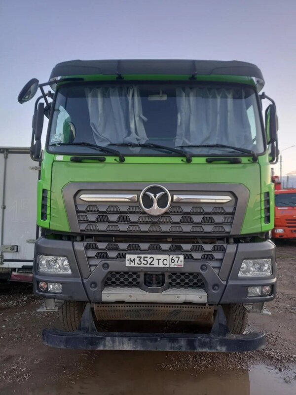 DongFeng EQ 8x4 Самосвал — фото 1